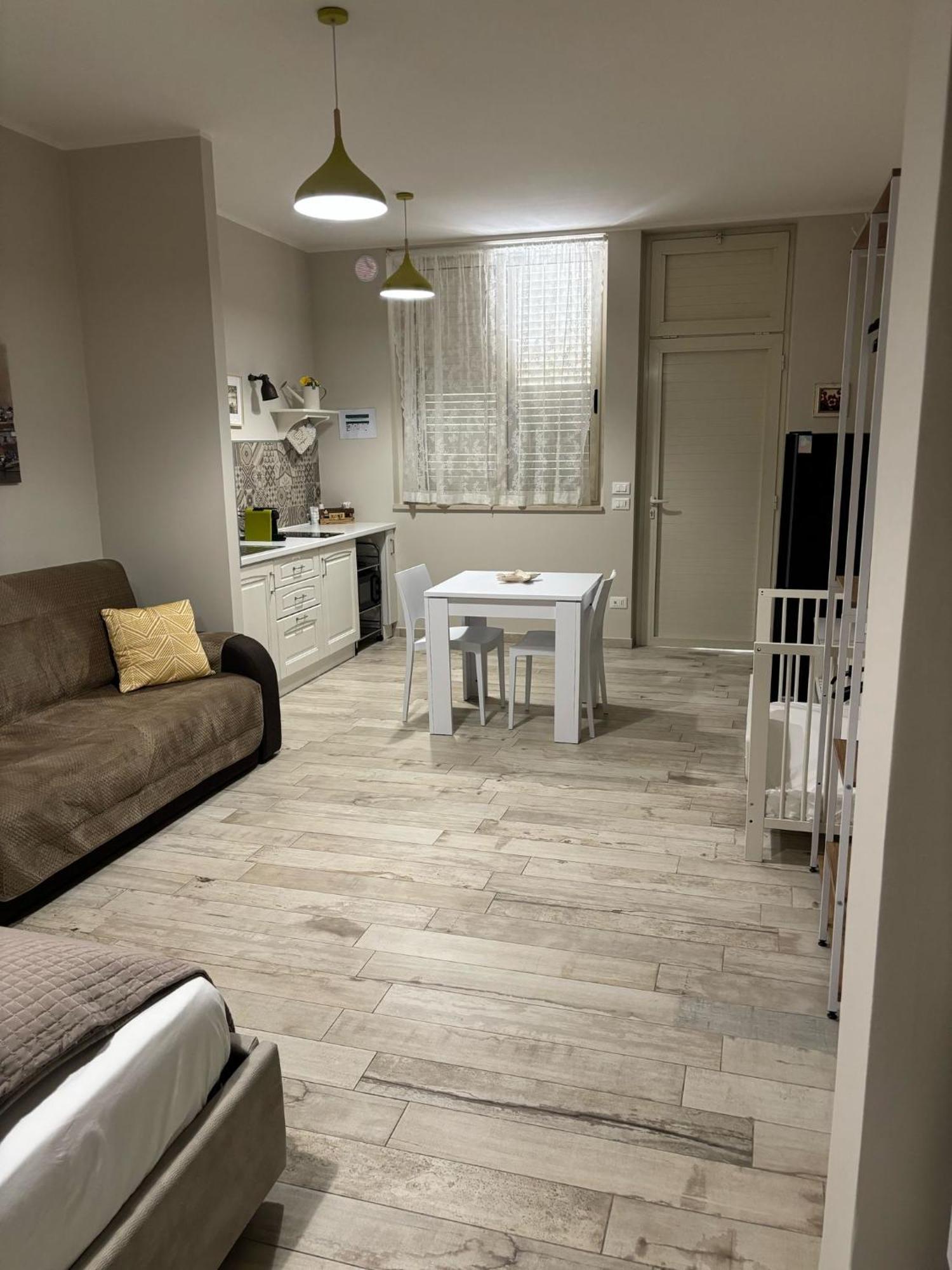 Appartamento Con Patio Monopoli Extérieur photo